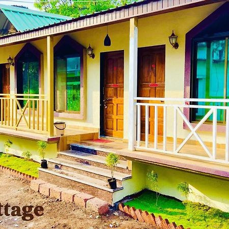 Asbii Cottage Мумбаи Экстерьер фото
